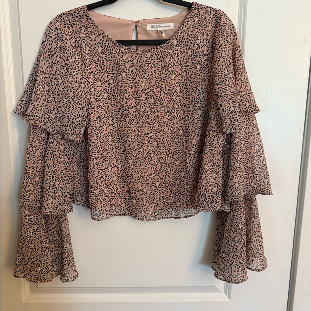 BCBGeneration Brown Tan Ruffled Bell Sleeve Crop Blouse